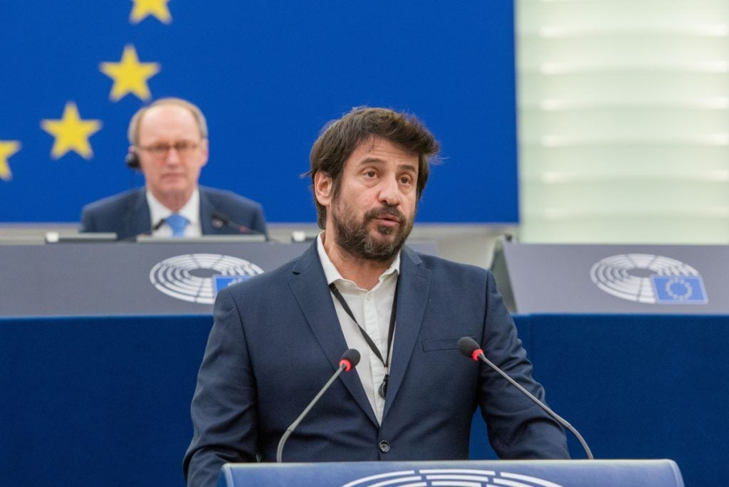 Γεωργούλης για υποψηφιότητα με Χρυσή Αυγή: «Ποτέ μη λες ποτέ» – Η εκλογή στην Ευρωβουλή με τις «ευλογίες» Τσίπρα και η καταγγελία για βιασμό