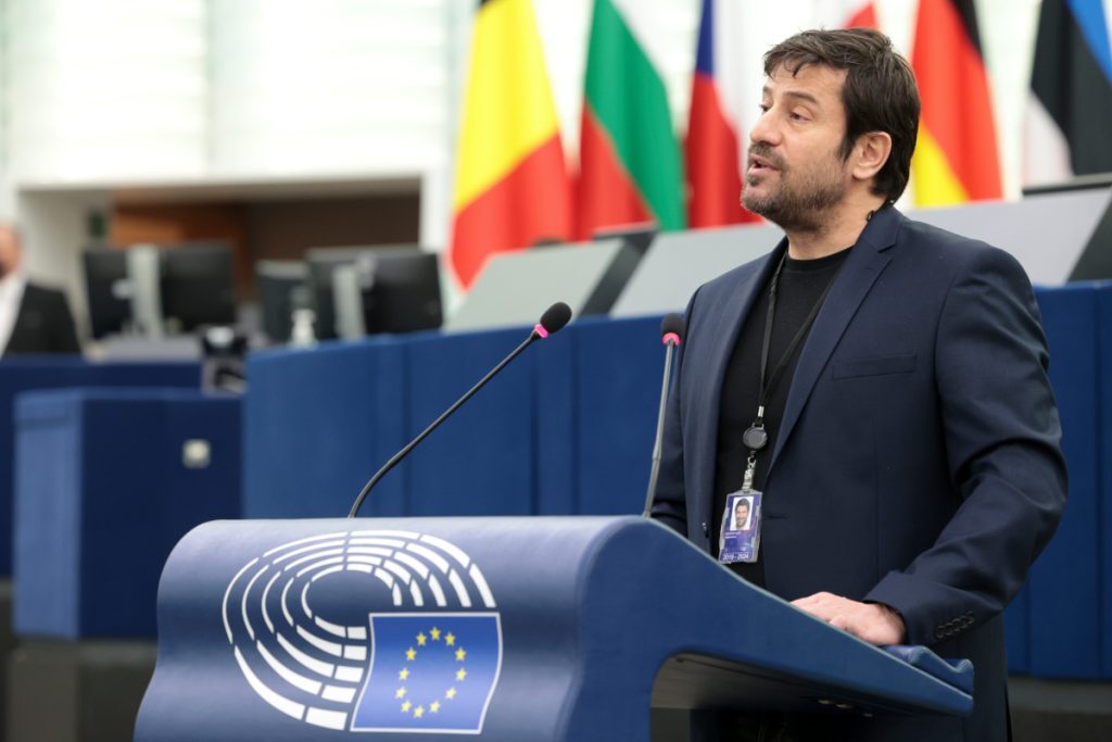 Το κάρμα «ξεπλήρωσε» στον ΣΥΡΙΖΑ την ύβρη