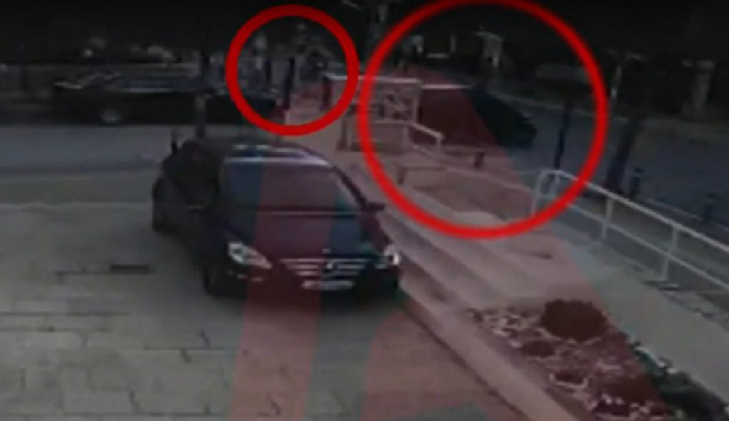 Δυστύχημα στον Άλιμο: Νέο βίντεο ντοκουμέντο – Η στιγμή που το Smart παραβιάζει το STOP