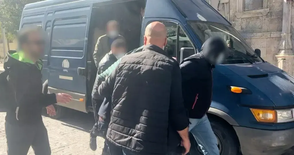 Κρήτη: Ελεύθεροι με περιοριστικούς όρους οι δύο εμπλεκόμενοι στην υπόθεση αρχαιοκαπηλίας