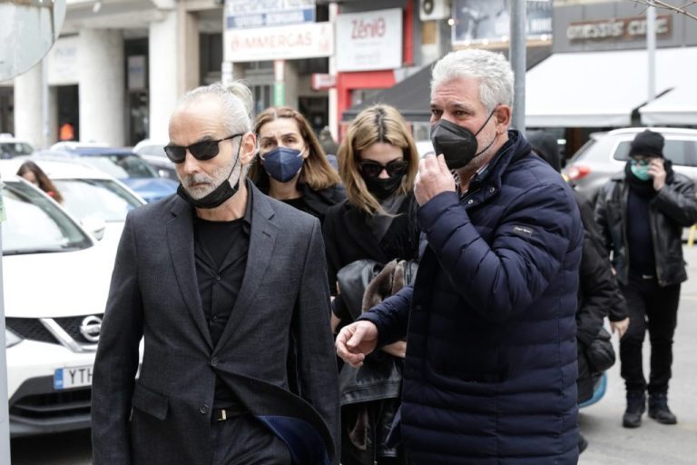 Δολοφονία Άλκη Καμπανού: Μήνυση των γονιών του κατά των ιατροδικαστών που κατέθεσαν στη δίκη