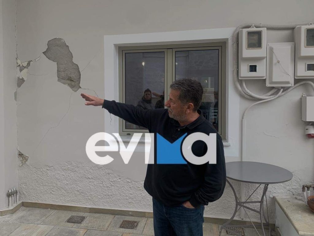 Σεισμός στην Εύβοια: Ανάστατοι στους δρόμους ξανά οι κάτοικοι – «Κουνηθήκαμε πολύ»