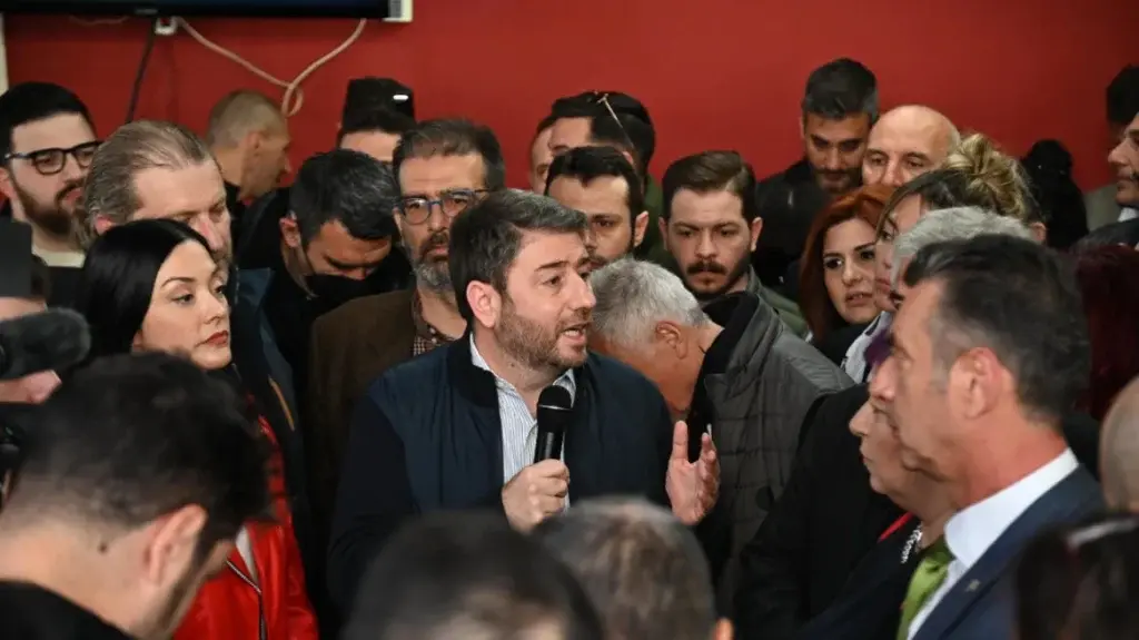 Νίκος Ανδρουλάκης: «Το ΠΑΣΟΚ είναι εδώ για να δώσει απαντήσεις στους μη προνομιούχους»