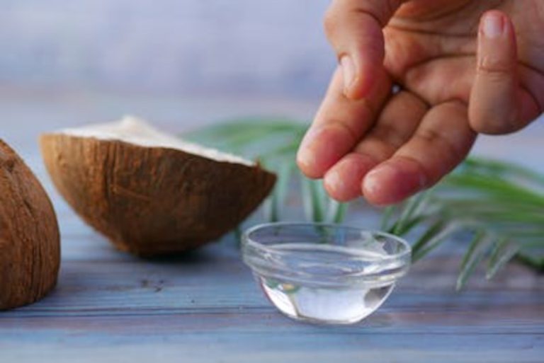 Beauty tips – Λάδι καρύδας: Ένα φυσικό ελιξίριο ομορφιάς