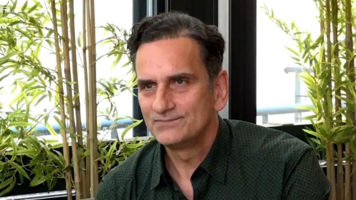 Νίκος Ψαρράς