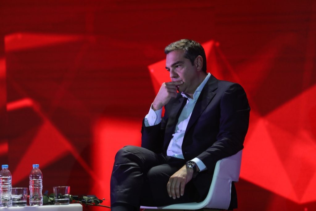 Σε βέρτιγκο ο Τσίρπας – Ομολόγησε την ήττα, ζήτησε κυβέρνηση… ανοχής