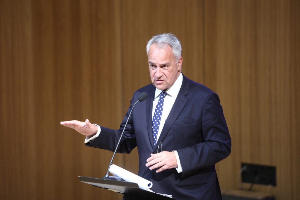 Βορίδης για επεισόδια στη Νίκαια: «Κανείς δεν έχει δικαίωμα να εμποδίζει τον υπουργό Υγείας να επισκ