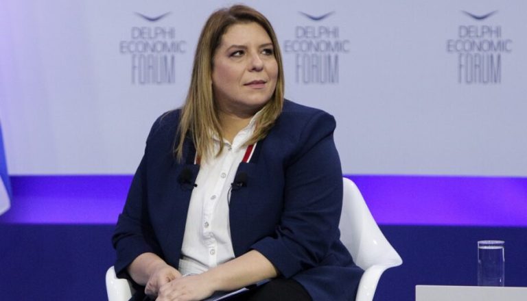 Μαρία Συρεγγέλα