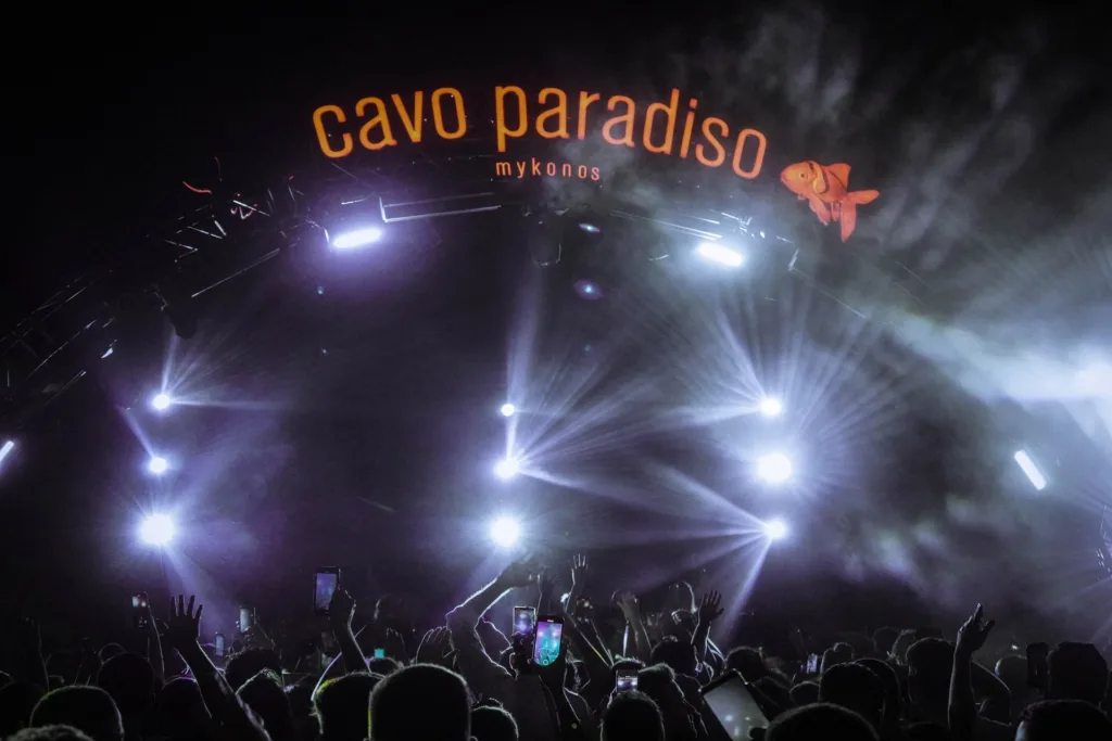 Cavo Paradiso: Ο «ναός» της διασκέδασης ανοίγει και φέτος τις πύλες του