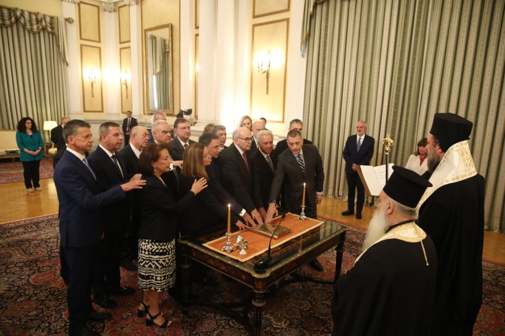 Εκλογές 2023: Ορκίστηκε η υπηρεσιακή κυβέρνηση – Τι δήλωσαν οι νέοι υπουργοί