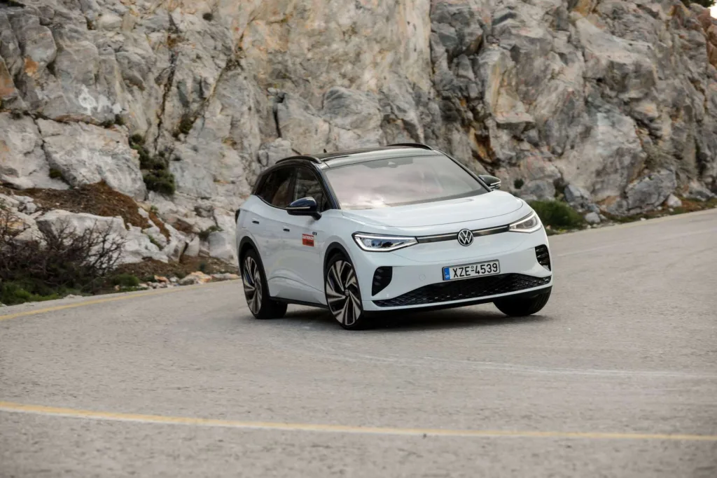 VW ID.4 GTX: Όταν μεγαλώσω θα γίνω GTi;