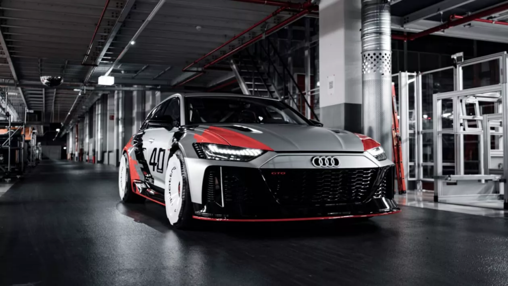 Ένα «πιο ακραίο» RS6 είναι στον ορίζοντα λέει η Audi