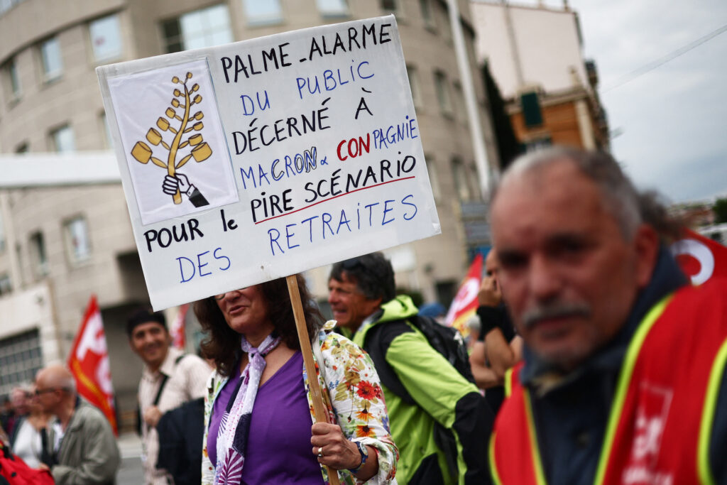 Διαδήλωση στις Κάννες κατά της μεταρρύθμισης Μακρόν – Ένας άνδρας υπέστη καρδιακή ανακοπή