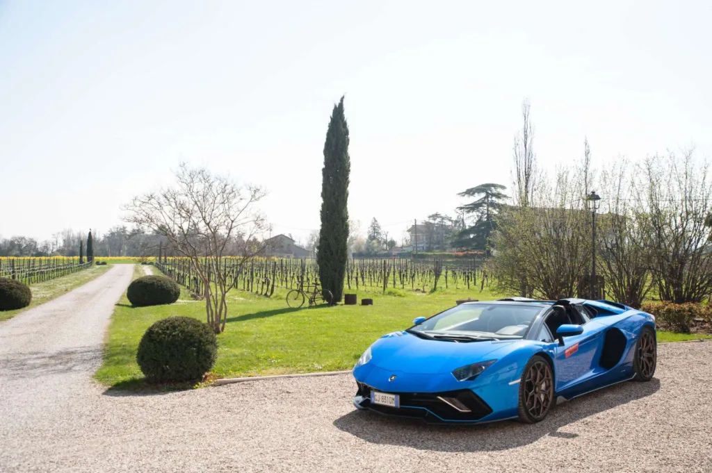 Lamborghini Aventador Ultimae: Αντίο, ατμοσφαιρικέ V12!