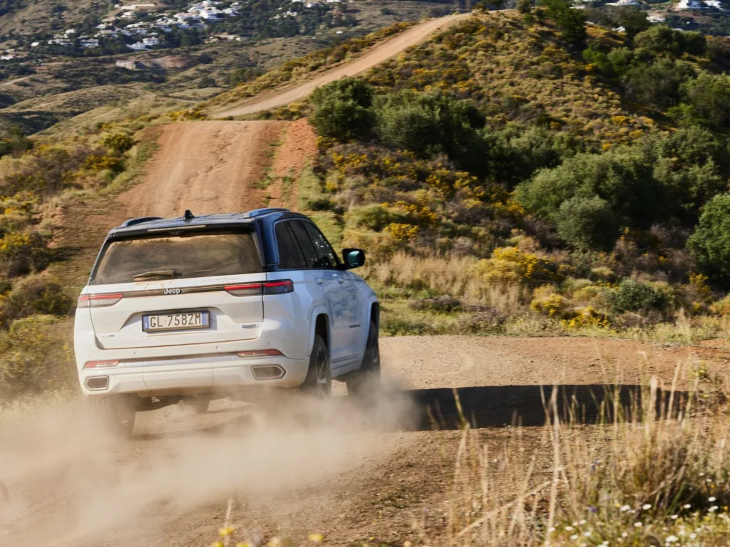 Αποστολή στην Ισπανία: Οδηγούμε το νέο Jeep Grand Cherokee 4xe