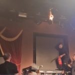 Θεσσαλονίκη: Πανικός την ώρα που τραγουδούσαν Θεοδωρίδου, Κακοσαίος – Πήρε φωτιά η σκηνή, βίντεο ντοκουμέντο