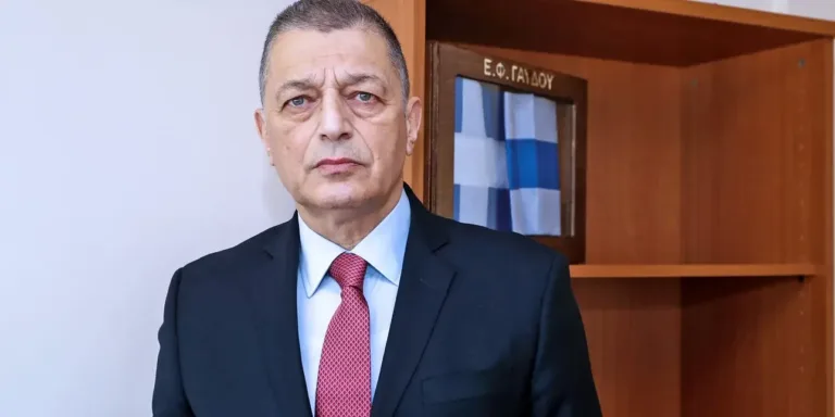 Εκλογές 2023: Ποιος είναι ο υπουργός εθνικής άμυνας Αλκιβιάδης Στεφανής