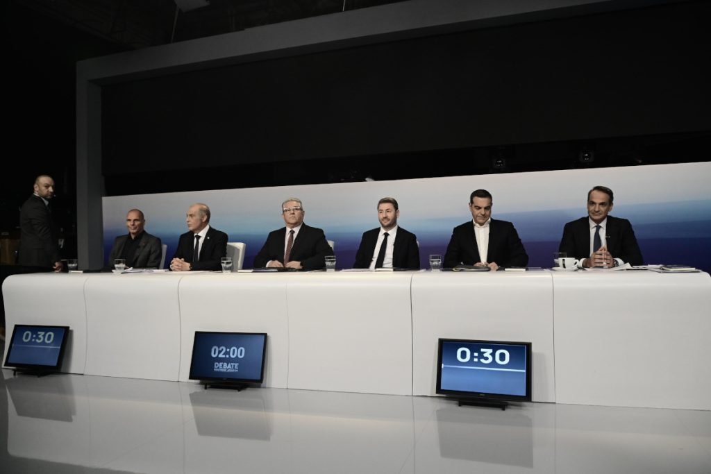 Debate: Το MEGA διέκοψε για τη μετάδοση Champions League