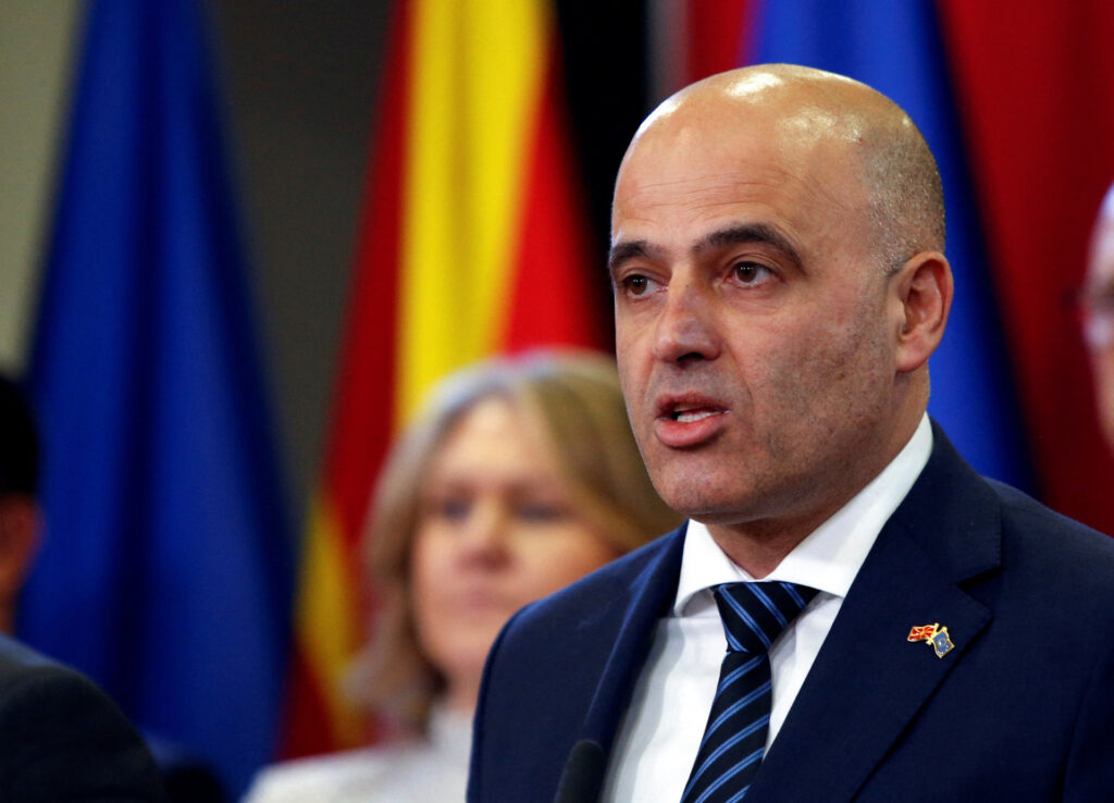 «Η Βουλγαρία μας αντιμετωπίζει όπως η Ρωσία την Ουκρανία» λέει ο πρωθυπουργός της Βόρειας Μακεδονίας