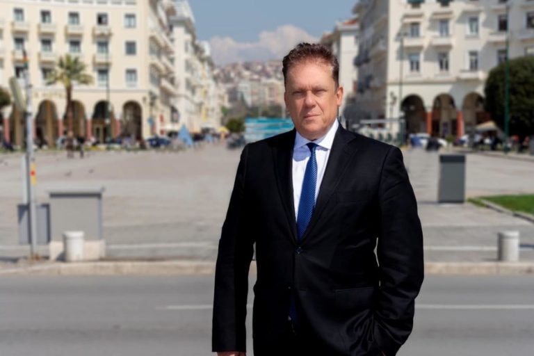 Γιατί όχι τρία υπουργεία στη Θεσσαλονίκη;