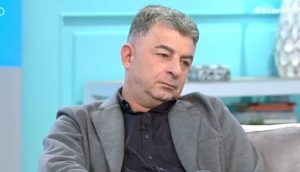 Γιώργος Καραϊβάζ: Τρία χρόνια από τη δολοφονία του δημοσιογράφου – Ραγίζει καρδιές η χήρα, «ο πόνος γίνεται μόνιμος»