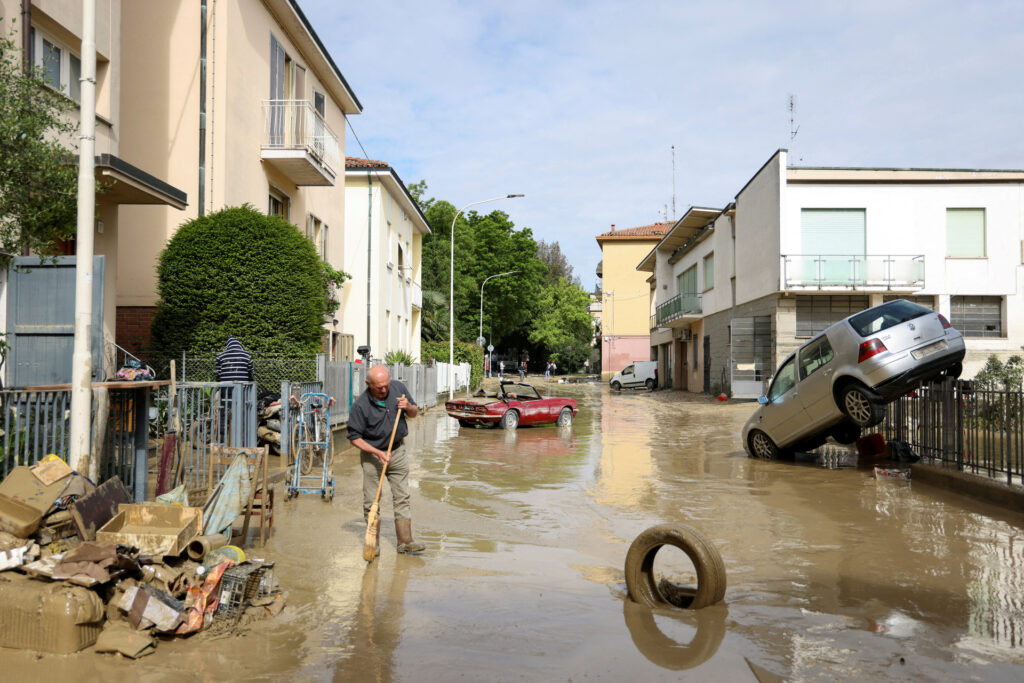 Ιταλία: Ζημιές δισεκατομμυρίων από τις πλημμύρες στην Εμίλια Ρομάνια – Νέες καταστροφές στη Ραβένα