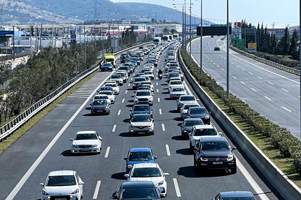 Εκλογές 2023: Αυξημένη η κίνηση στους δρόμους – Δείτε που υπάρχουν προβλήματα
