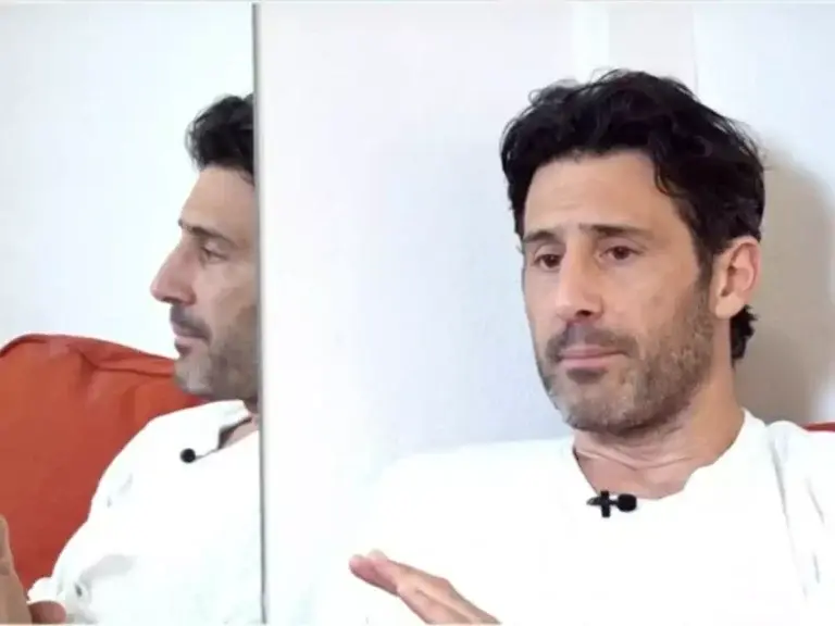 Λευτέρης Ελευθερίου: «Δεν είμαι το ίδιο ευτυχισμένος με τη γυναίκα μου και τα 23 χρόνια που είμαστε μαζί»