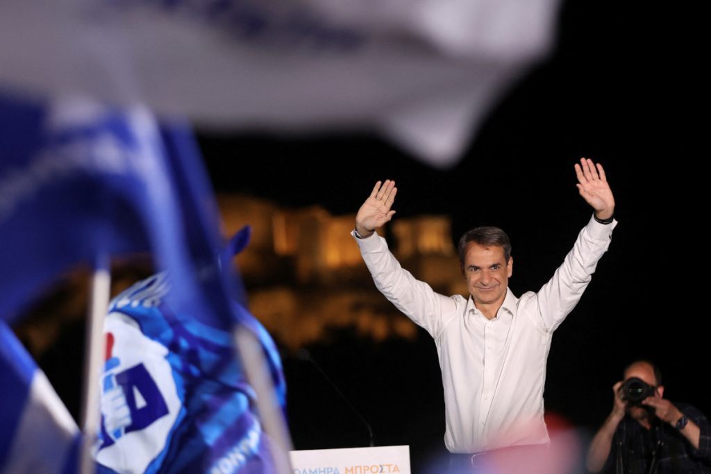 Εκλογές 2023: Ισχυρή αυτοδυναμία για τη ΝΔ σε νέα δημοσκόπηση – Πόσα κόμματα μπαίνουν στη Βουλή