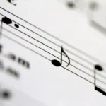 Άνδρας άρχισε να «βλέπει» την μουσική μετά από εγκεφαλική βλάβη