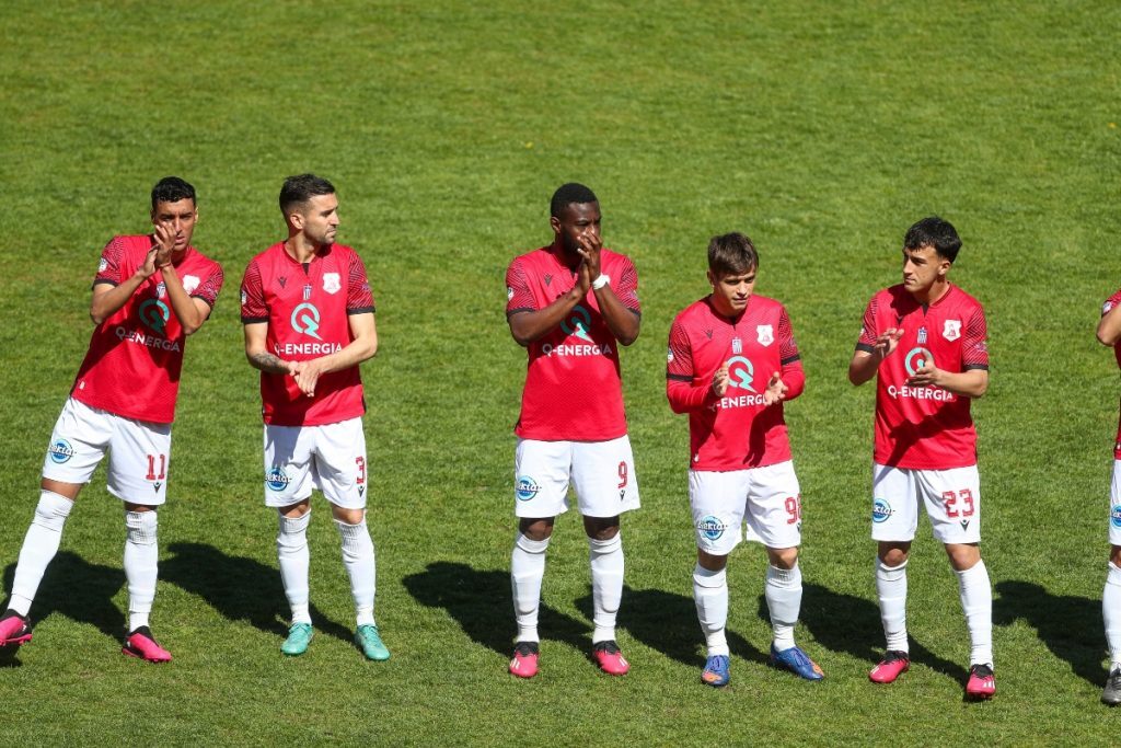Super League: Επιστρέφει στα σαλόνια ο Πανσερραϊκός μετά από 13 χρόνια