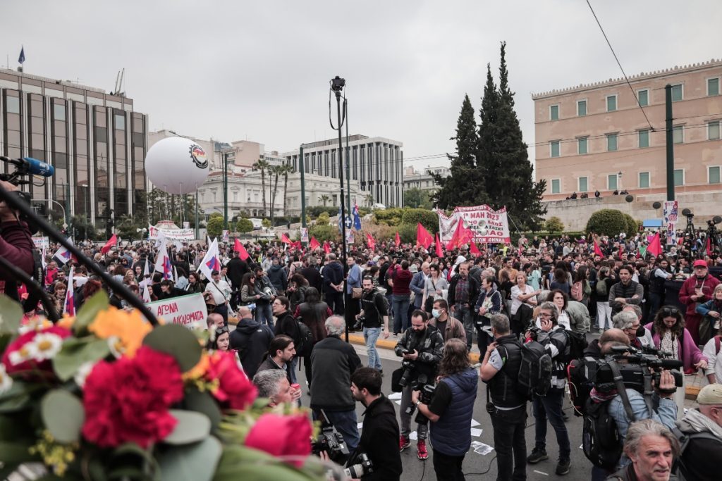 Πρωτομαγιά 2023: Ξεκίνησαν οι συγκεντρώσεις στο κέντρο – Ποιοι δρόμοι είναι κλειστοί, πώς θα κινηθού