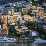 Τα τέσσερα ακριτικά νησιά που «βουλιάζουν» από τουρίστες – Σπάνε όλα τα ρεκόρ
