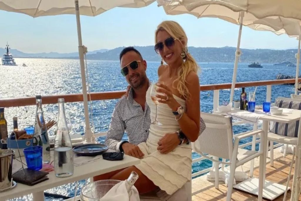«Πραγματικά με το ζόρι σε αναγνώρισα» – Θύελλα αντιδράσεων με τις selfies που ανέβασε η Σπυροπ