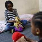 Έρευνα: Οι δυσκολίες των διακρατικών υιοθεσιών