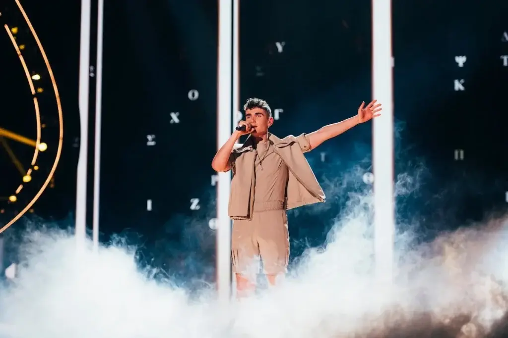 Eurovision 2023: Το πρώτο μήνυμά του Victor Vernicos μετά τον αποκλεισμό της Ελλάδας – «Σας αγ