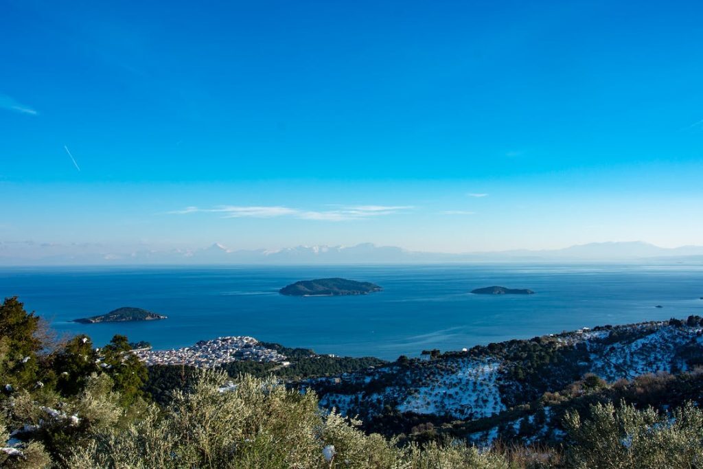 Γαλλία – Δείτε τον βράχο που μοιάζει με πλοίο [Εικόνες]