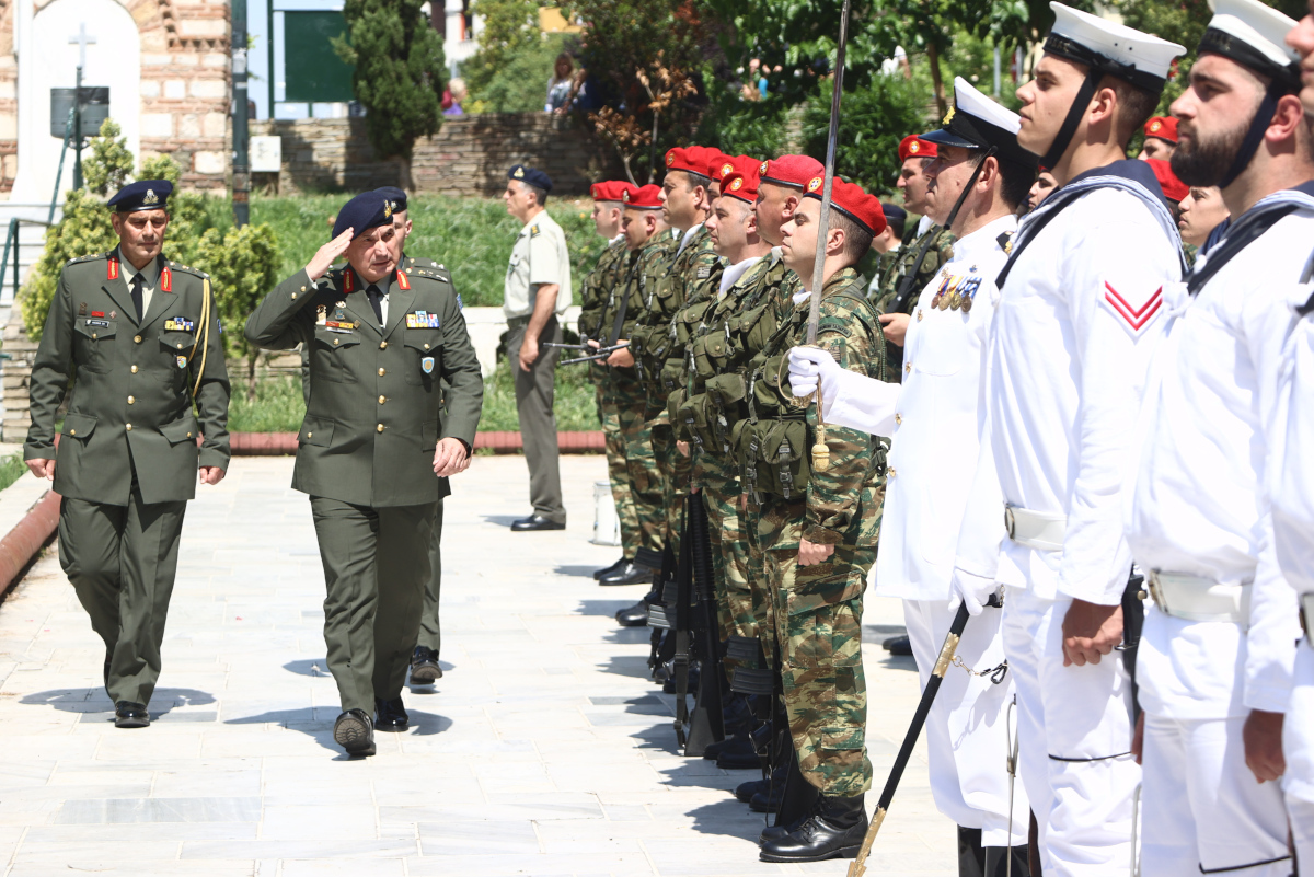 Εσωτερική εικόνα άρθρου