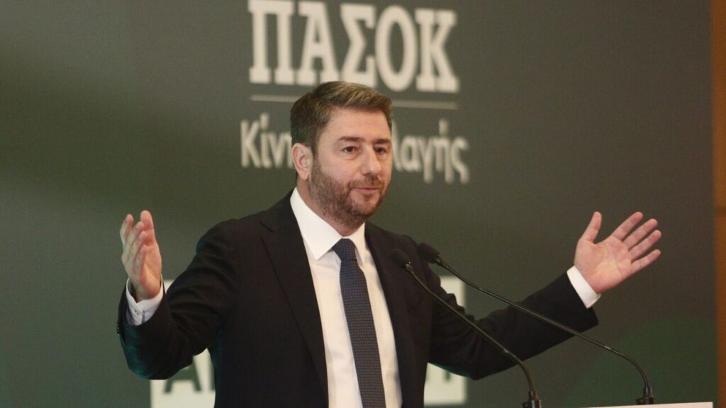 Διπλό «όχι» από ΠΑΣΟΚ σε ΣΥΡΙΖΑ για συνεργασίες και «μέτωπο» κατά της ΝΔ στις αυτοδιοικητικές