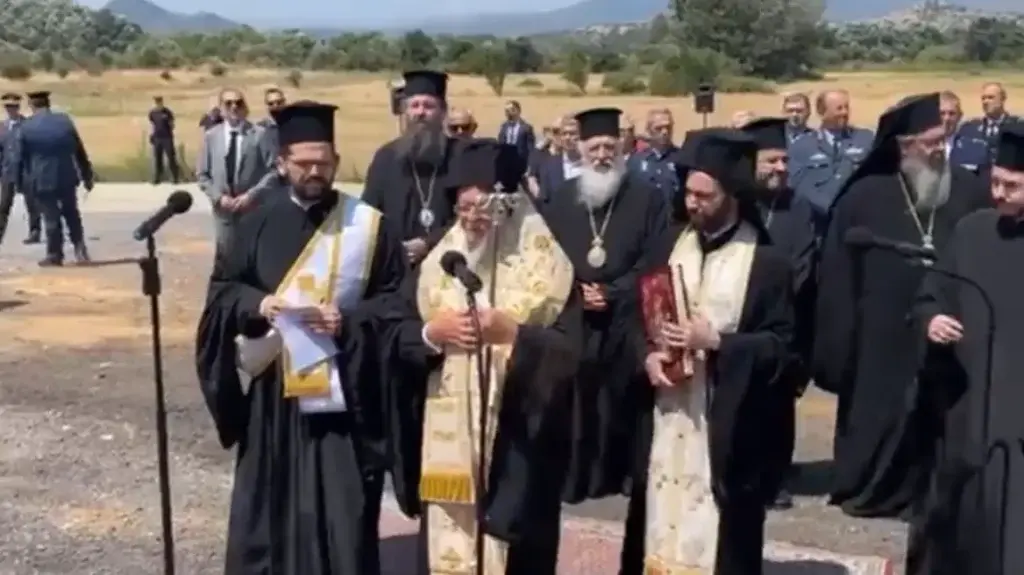 Τέμπη: Ράγισαν καρδιές από τους συγγενείς των θυμάτων στο τρισάγιο – Παρών ο Οικουμενικός Πατρ
