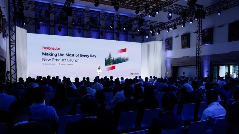 Huawei: Παρουσίασε το ολοκληρωμένο Smart PV χαρτοφυλάκιό της, στην Intersolar Europe 2023