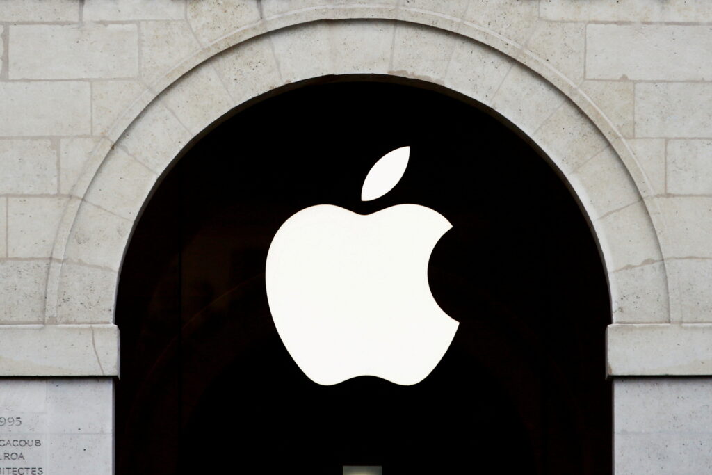 Apple: Φήμες ότι θα κυκλοφορήσει ένα νέο τεράστιο προϊόν τη Δευτέρα