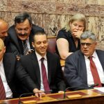 Χρυσή Αυγή: Άρχισε ο «πόλεμος» μεταξύ των μελών της – «Δικάζει» τον Κασιδιάρη ο Μιχαλολιάκος, ποια η στάση του Λαγού [βίντεο]