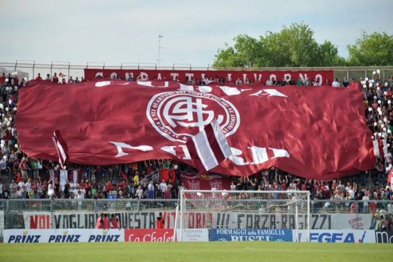 Θρήνος στην Ιταλία: Σκοτώθηκε 18χρονος ποδοσφαιριστής της Λιβόρνο