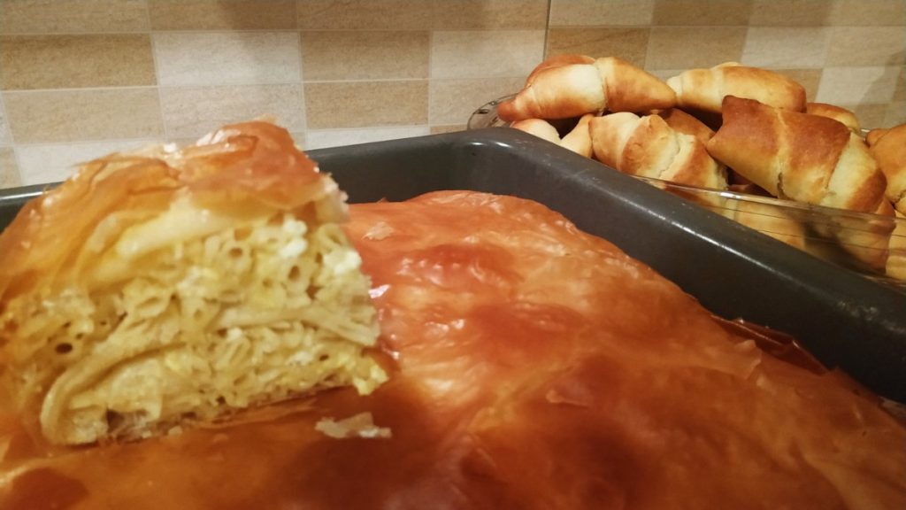 Παραδοσιακή χωριάτικη μακαρονόπιτα και κάποια extra tips