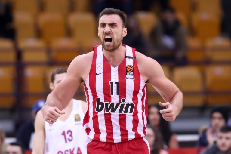 Παναθηναϊκός Νίκολα Μιλουτίνοφ