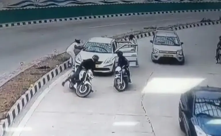 Ινδία: Προσήγαγαν 1.600 άτομα για να βρουν 5 ληστές – Δείτε βίντεο