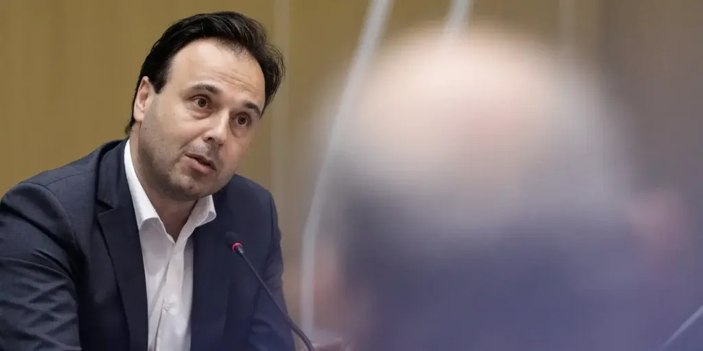 Παπαστεργίου: Με ένα κλικ θα αλλάζουμε πάροχο ρεύματος