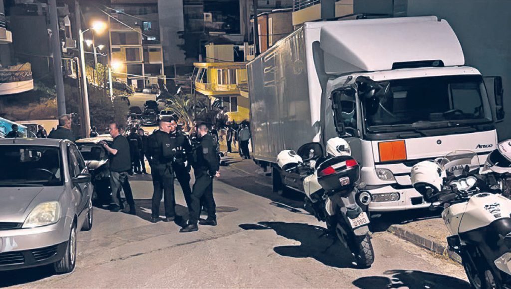 Greek Mafia: Ξεκαθάρισμα με 45 σφαίρες σε «Ράμπο» και «Νιόνιο»