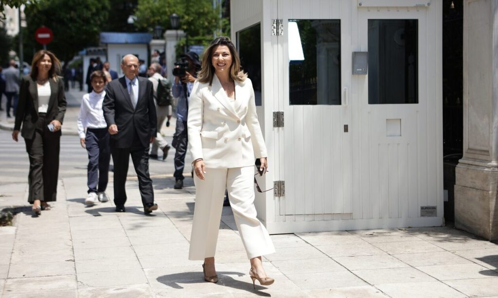 Κύμα συμπαράστασης στη Σοφία Ζαχαράκη: Στο πλευρό της και η Δόμνα Μιχαηλίδου